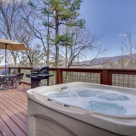 Hatcher Mtn Retreat Sevierville Cabin With Hot Tub! Extérieur photo