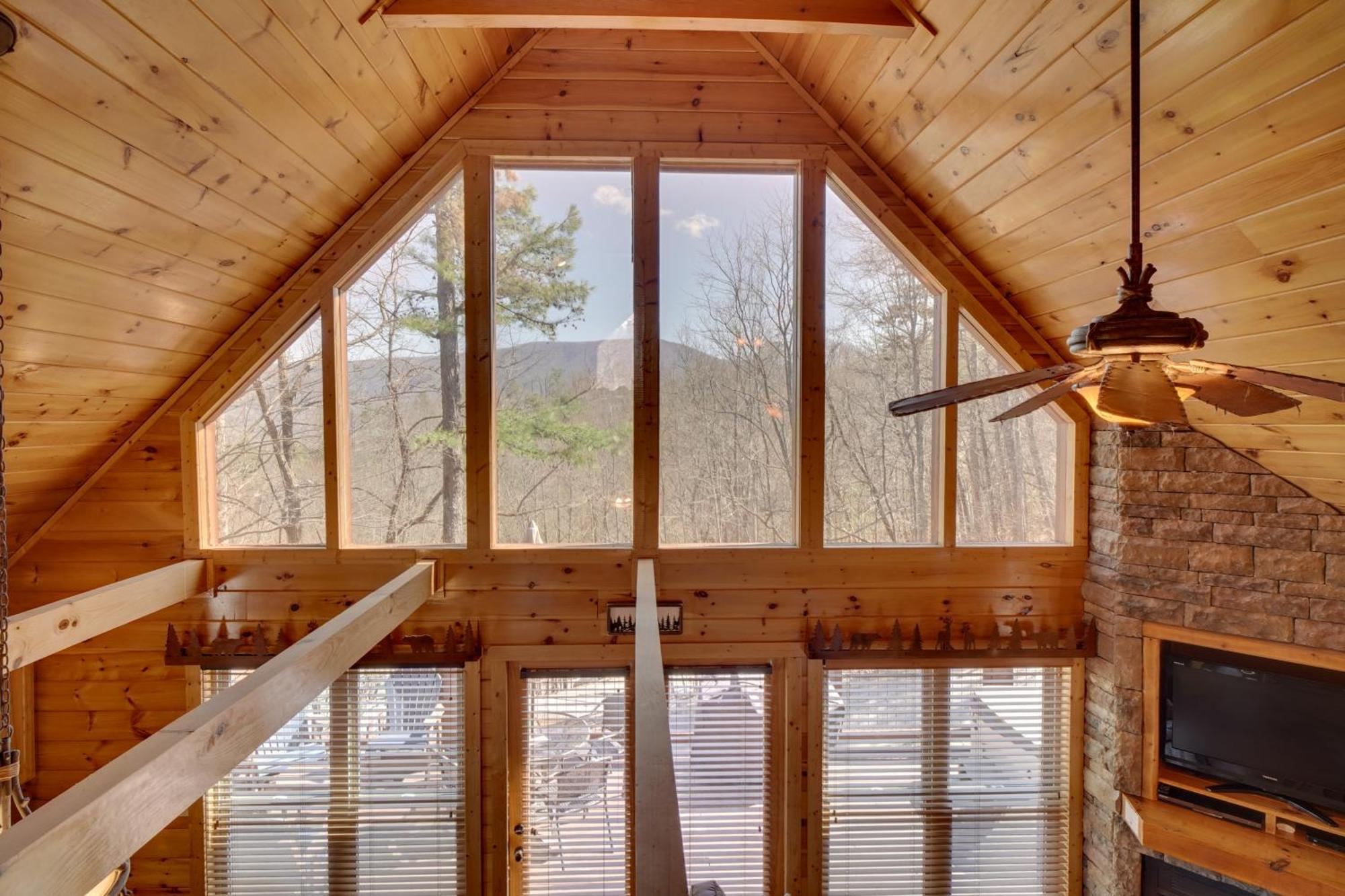 Hatcher Mtn Retreat Sevierville Cabin With Hot Tub! Extérieur photo