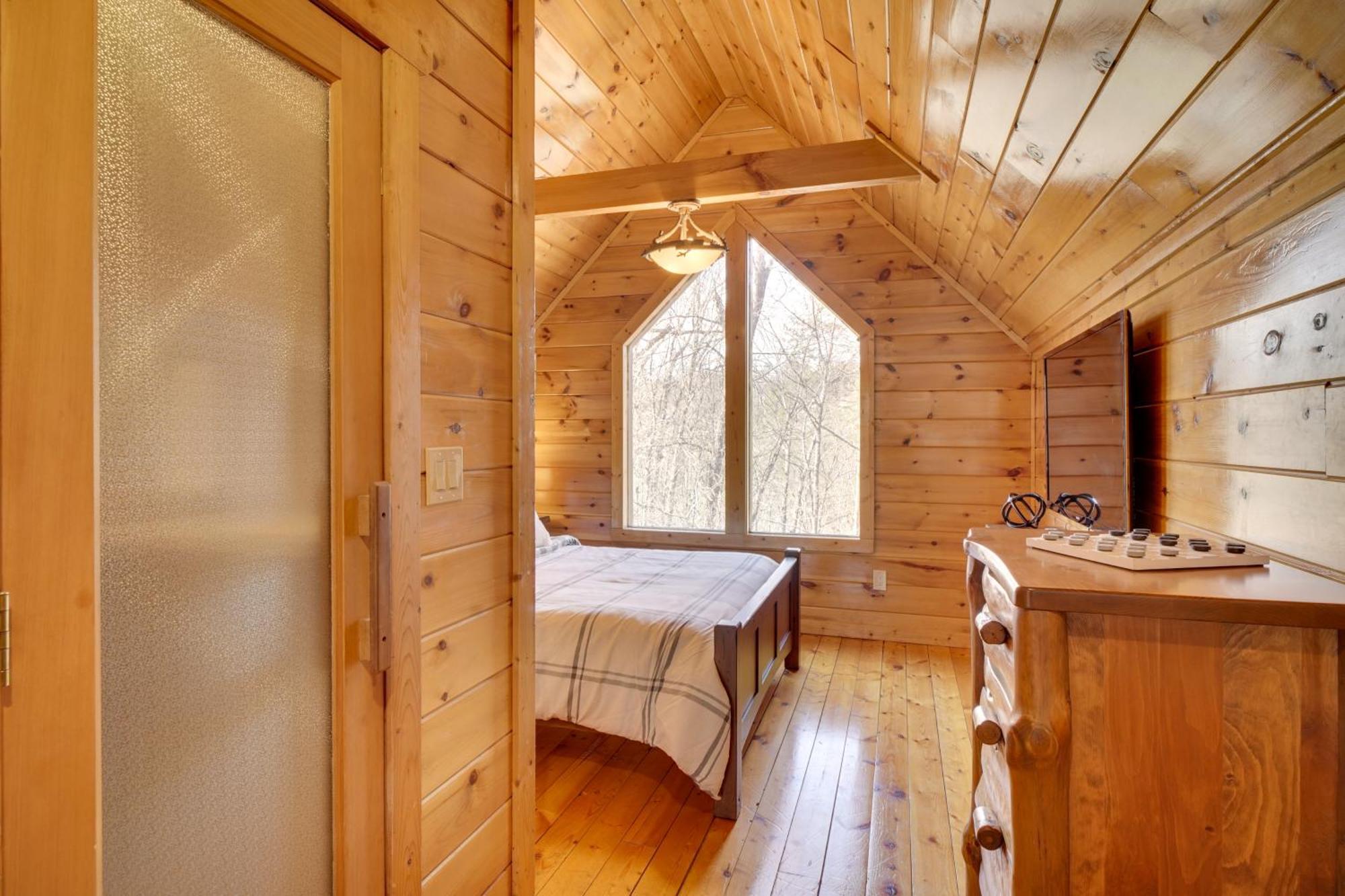 Hatcher Mtn Retreat Sevierville Cabin With Hot Tub! Extérieur photo